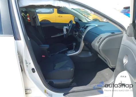 2011 Toyota Corolla S z USA, uszkodzony, nr VIN 2T1BU4EE7BC569140